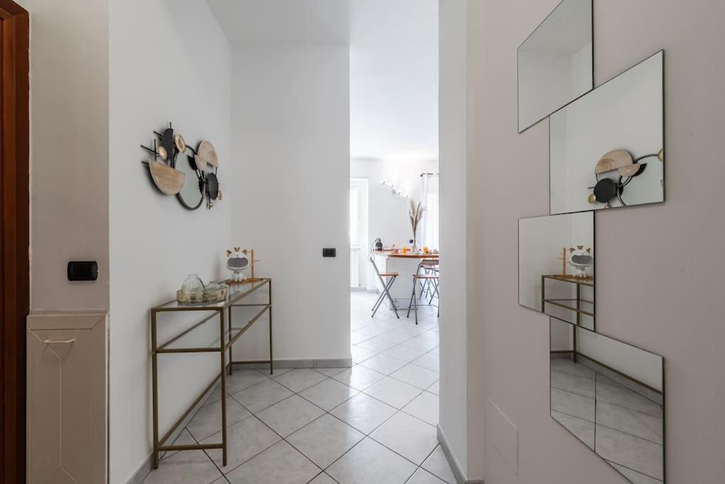 Nuovissima Dimora Con Terrazzino Lejlighed Milano Eksteriør billede